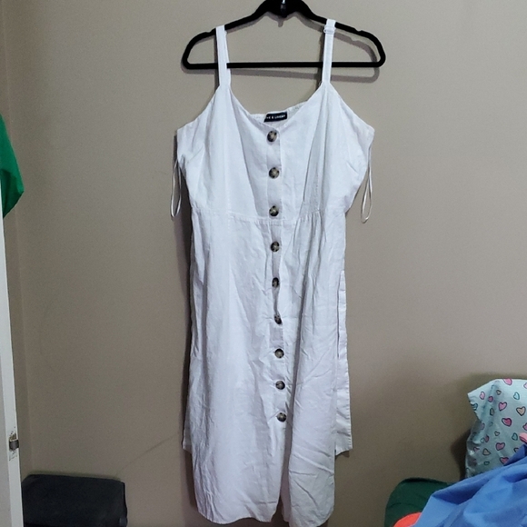 Love & Legend Dresses & Skirts - Love & Legend White Button-Down Dress Size 2x